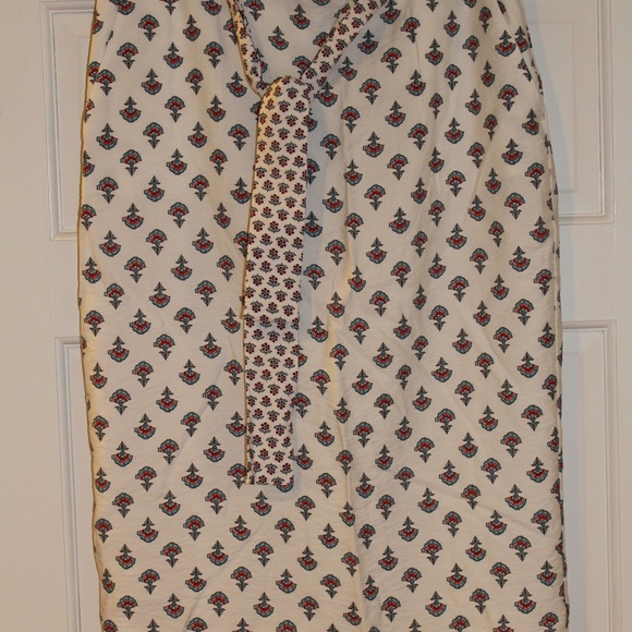 Belted Patterned Summer Skirt by AnnTaylor - Picture 7 of 16